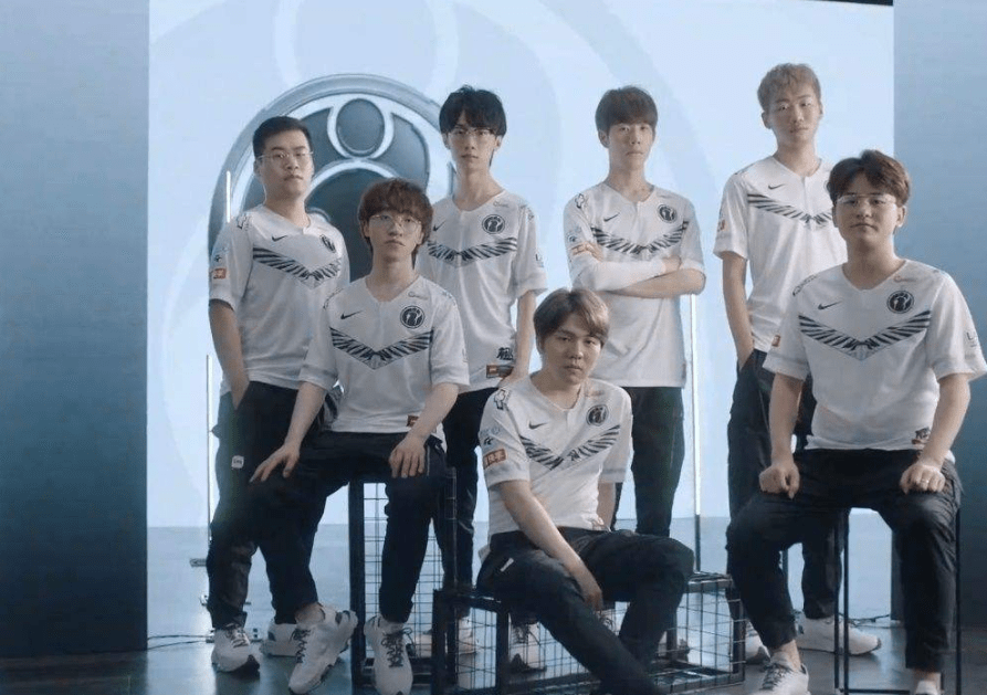 通过这样的 通过这样的